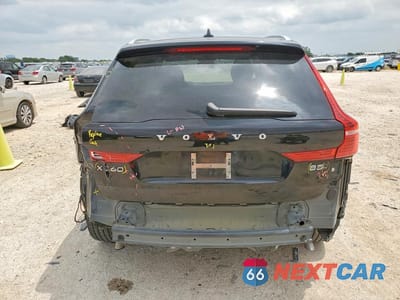 Zdjęcie 6 z 12 samochodu: 2023 VOLVO XC60 PLUS VIN:YV4L12RN1P1391021 - miniatura