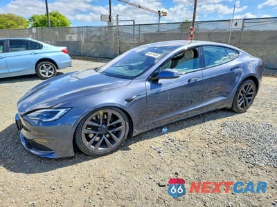2023 TESLA MODEL S 5YJSA1E50PF517598 - główne zdjęcie licytacji z USA - miniatura