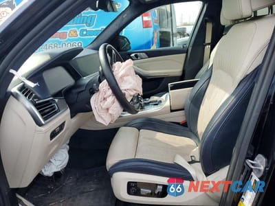 Zdjęcie 7 z 12 samochodu: 2022 BMW X7 XDRIVE40I VIN:5UXCW2C05N9L10679 - miniatura