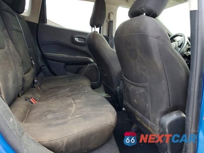 Zdjęcie 10 z 12 samochodu: 2018 JEEP COMPASS SPORT VIN:3C4NJCAB0JT255109 - miniatura