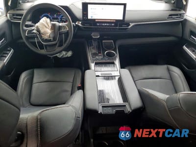 Zdjęcie 8 z 13 samochodu: 2025 TOYOTA SIENNA WOODLAND EDITION VIN:5TDCSKFC3SS175878 - miniatura