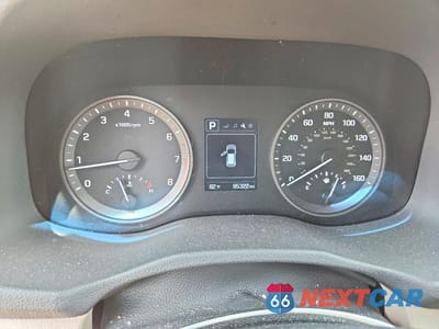 Zdjęcie 9 z 12 samochodu: 2016 HYUNDAI TUCSON SE VIN:KM8J3CA48GU223416 - miniatura