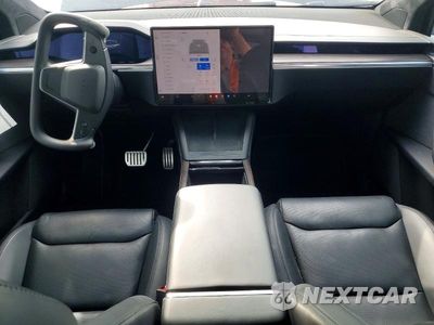 Zdjęcie 8 z 13 samochodu: 2022 TESLA MODEL X VIN:7SAXCAE53NF350881 - miniatura
