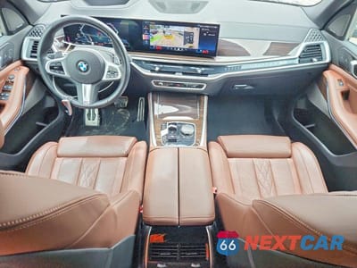 Zdjęcie 8 z 13 samochodu: 2024 BMW X5 XDRIVE40I VIN:5UX23EU06R9T41577 - miniatura