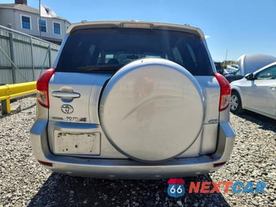 Zdjęcie 6 z 13 samochodu: 2006 TOYOTA RAV4 BASE VIN:JTMBD33V966016595 - miniatura