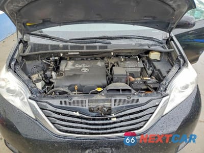 Zdjęcie 12 z 13 samochodu: 2016 TOYOTA SIENNA LE VIN:5TDKK3DC5GS729868 - miniatura