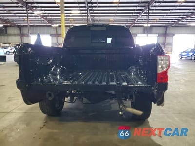 Zdjęcie 6 z 11 samochodu: 2020 NISSAN TITAN SV VIN:1N6AA1EF5LN507632 - miniatura