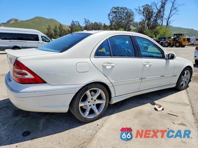 Trzecie zdjęcie samochodu z tyłu: 2007 MERCEDES-BENZ C 230 VIN:WDBRF52H27F861790 - miniatura