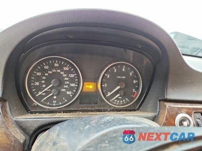 Zdjęcie 9 z 11 samochodu: 2006 BMW 325 I VIN:WBAVB13576KX48428 - miniatura