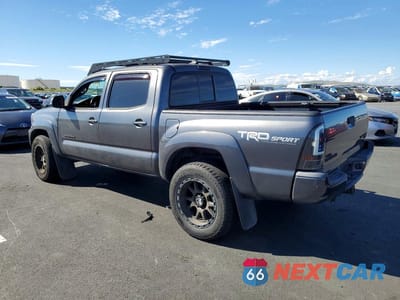 Drugie zdjęcie samochodu z przodu: 2015 TOYOTA TACOMA PRERUNNER V6 VIN:3TMJU4GN9FM187486 - miniatura