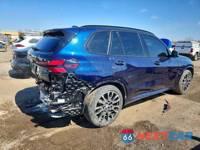 Trzecie zdjęcie samochodu z tyłu: 2026 BMW X5 XDRIVE50E VIN:5UX43EU02T9111048 - miniatura