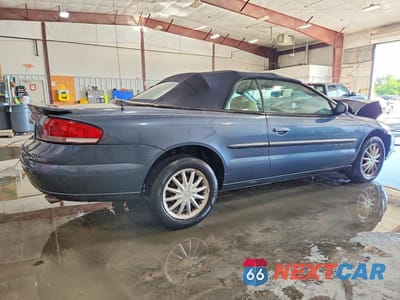Trzecie zdjęcie samochodu z tyłu: 2001 CHRYSLER SEBRING LIMITED VIN:1C3EL65U51N699467 - miniatura