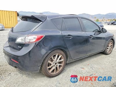 Trzecie zdjęcie samochodu z tyłu: 2012 MAZDA 3 S VIN:JM1BL1M64C1510225 - miniatura