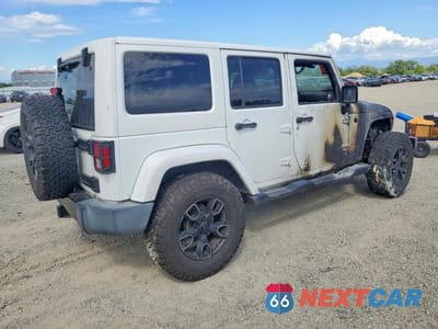 Trzecie zdjęcie samochodu z tyłu: 2018 JEEP WRANGLER UNLIMITED SAHARA VIN:1C4HJWEGXJL889768 - miniatura