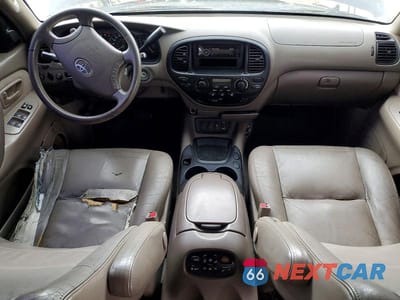 Zdjęcie 8 z 13 samochodu: 2005 TOYOTA SEQUOIA SR5 VIN:5TDZT34A95S242079 - miniatura