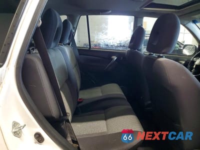 Zdjęcie 11 z 13 samochodu: 2004 TOYOTA RAV4 BASE VIN:JTEHD20V440027881 - miniatura