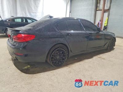 Trzecie zdjęcie samochodu z tyłu: 2018 BMW 530 XI VIN:WBAJA7C52JWA73063 - miniatura