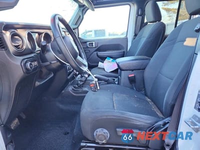 Zdjęcie 7 z 12 samochodu: 2021 JEEP WRANGLER UNLIMITED SPORT VIN:1C4HJXDG6MW784638 - miniatura