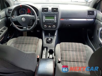 Zdjęcie 8 z 12 samochodu: 2008 VOLKSWAGEN GTI VIN:WVWGV71K08W296283 - miniatura