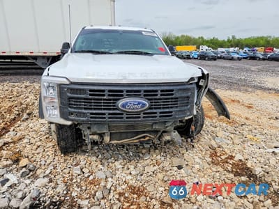 Piąte zdjęcie samochodu w środku: 2024 FORD F450 VIN:1FT8W4DT7REE46529 - miniatura