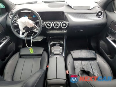 Zdjęcie 8 z 12 samochodu: 2021 MERCEDES-BENZ GLA 250 4MATIC VIN:W1N4N4HBXMJ242710 - miniatura