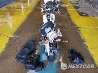 Zdjęcie 6 z 9 samochodu: 2004 HARLEY-DAVIDSON FXDWG VIN:1HD1GEV144K324947 - miniatura