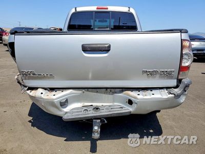 Zdjęcie 6 z 12 samochodu: 2013 TOYOTA TACOMA PRERUNNER ACCESS CAB VIN:5TFTU4GN8DX040303 - miniatura