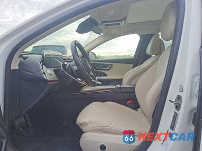 Zdjęcie 7 z 11 samochodu: 2025 MERCEDES-BENZ E 350 VIN:W1KLF4GB5SA126836 - miniatura