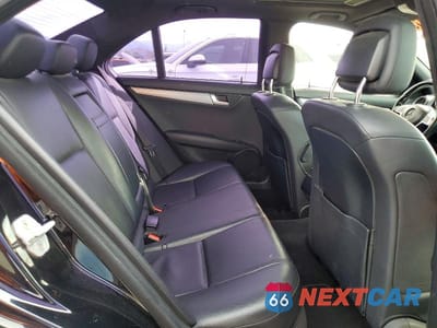 Zdjęcie 10 z 11 samochodu: 2014 MERCEDES-BENZ C 250 VIN:WDDGF4HB3EA964125 - miniatura