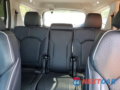 Zdjęcie 10 z 13 samochodu: 2023 HONDA PILOT ELITE VIN:5FNYG1H87PB042871 - miniatura