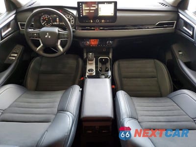 Zdjęcie 8 z 14 samochodu: 2025 MITSUBISHI OUTLANDER SE VIN:JA4J4VA8XSZ058961 - miniatura