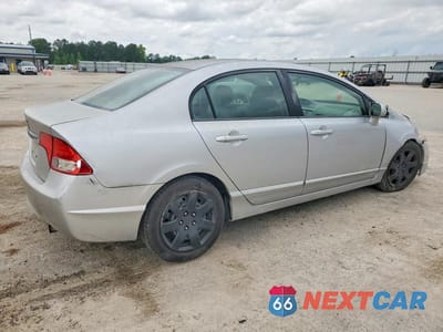 Trzecie zdjęcie samochodu z tyłu: 2009 HONDA CIVIC LX VIN:2HGFA16589H328423 - miniatura