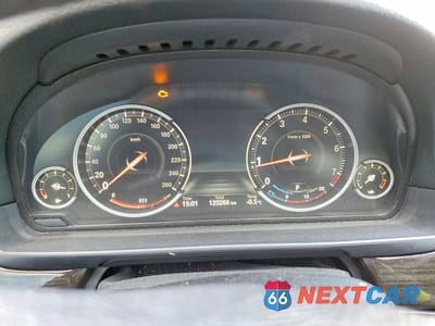 Zdjęcie 9 z 12 samochodu: 2016 BMW 528 XI VIN:WBA5A7C55GG642876 - miniatura