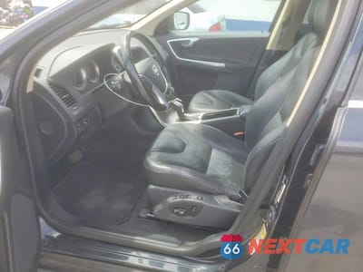 Zdjęcie 7 z 13 samochodu: 2013 VOLVO XC60 T6 VIN:YV4902DZ0D2384932 - miniatura