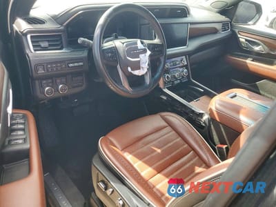 Zdjęcie 8 z 13 samochodu: 2023 GMC YUKON XL DENALI ULTIMATE VIN:1GKS2KKL8PR316374 - miniatura