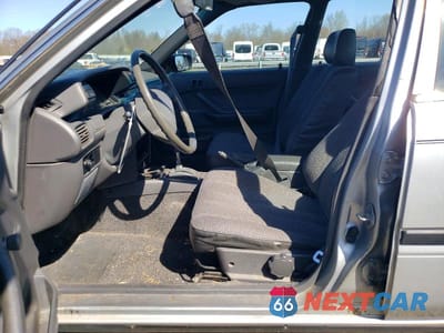 Zdjęcie 7 z 11 samochodu: 1990 TOYOTA CAMRY BASE VIN:4T1SV24E7LU111567 - miniatura