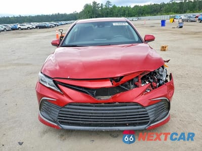 Piąte zdjęcie samochodu w środku: 2023 TOYOTA CAMRY LE VIN:4T1C11AK5PU103865 - miniatura