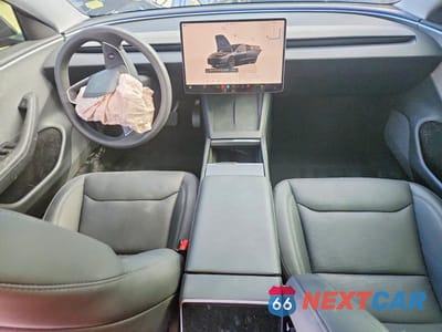 Zdjęcie 8 z 12 samochodu: 2025 TESLA MODEL 3 VIN:5YJ3E1EA1SF997049 - miniatura