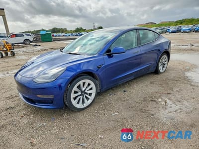 2022 TESLA MODEL 3 5YJ3E1EA9NF372659 - główne zdjęcie licytacji z USA - miniatura