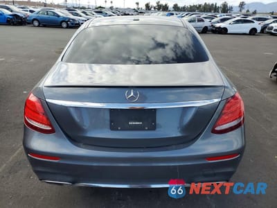 Zdjęcie 6 z 12 samochodu: 2019 MERCEDES-BENZ E 300 VIN:WDDZF4JB1KA504735 - miniatura