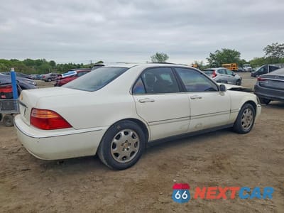 Trzecie zdjęcie samochodu z tyłu: 2001 ACURA 3.5RL VIN:JH4KA96621C002353 - miniatura