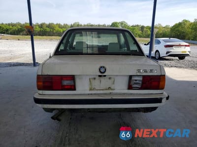 Zdjęcie 6 z 12 samochodu: 1989 BMW 325 I VIN:WBAAA1309K4204999 - miniatura