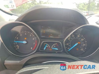 Zdjęcie 9 z 12 samochodu: 2017 FORD ESCAPE SE VIN:1FMCU0GD7HUB12658 - miniatura