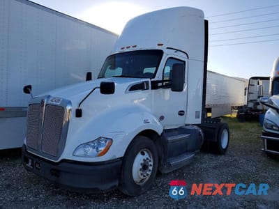 Drugie zdjęcie samochodu z przodu: 2020 KENWORTH CONSTRUCTION T680 VIN:1XKYA48X2LJ393317 - miniatura