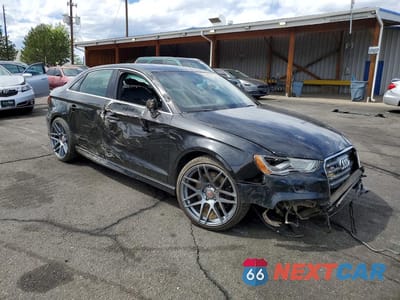 Czwarte zdjęcie samochodu z boku: 2015 AUDI S3 PREMIUM PLUS VIN:WAUBFGFF6F1108439 - miniatura