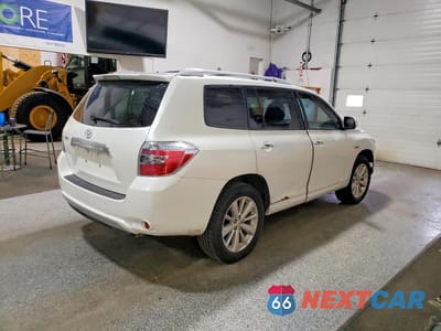 Trzecie zdjęcie samochodu z tyłu: 2008 TOYOTA HIGHLANDER HYBRID VIN:JTEEW41AX82003339 - miniatura