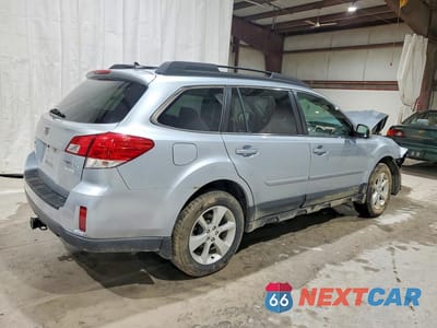 Trzecie zdjęcie samochodu z tyłu: 2014 SUBARU OUTBACK 2.5I PREMIUM VIN:4S4BRBDC3E3262675 - miniatura