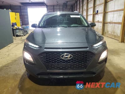 Piąte zdjęcie samochodu w środku: 2021 HYUNDAI KONA SEL VIN:KM8K2CAA8MU748257 - miniatura