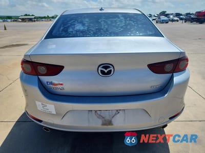 Zdjęcie 6 z 11 samochodu: 2019 MAZDA 3 PREFERRED VIN:3MZBPADLXKM113028 - miniatura