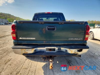 Zdjęcie 6 z 13 samochodu: 2005 CHEVROLET SILVERADO K1500 VIN:2GCEK13TX51147904 - miniatura